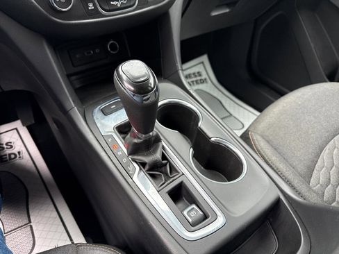 Used 2020 Chevrolet Equinox LT image 19