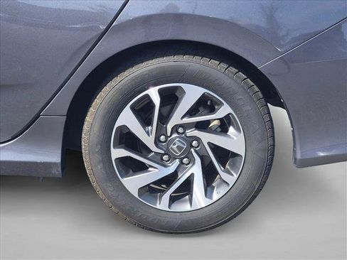 Used 2016 Honda Civic EX image 12