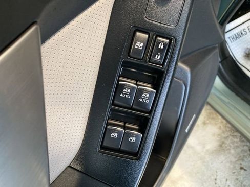 Used 2018 Subaru Forester 2.5i Limited image 11