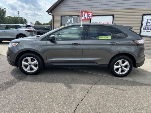 Used 2016 Ford Edge SE FWD image 8