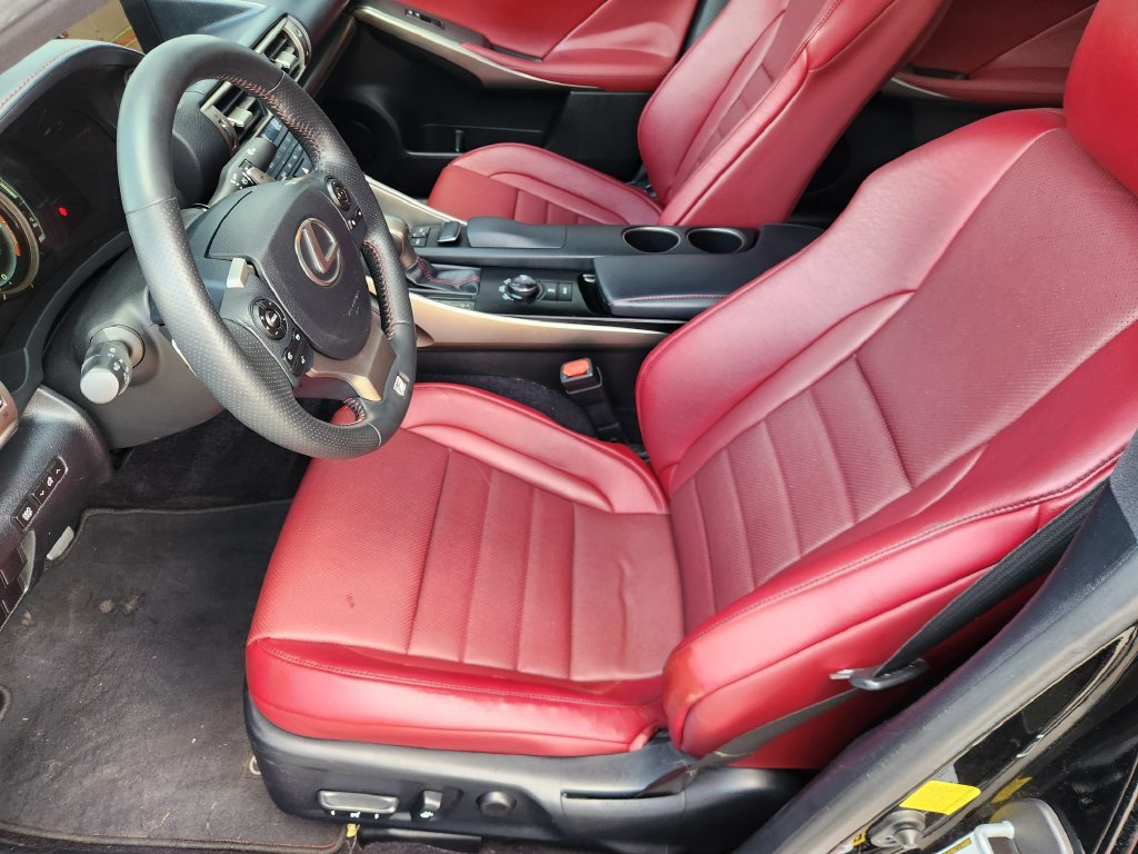 Used 2014 Lexus IS 250 w/ F-Sport Package RWD image 13