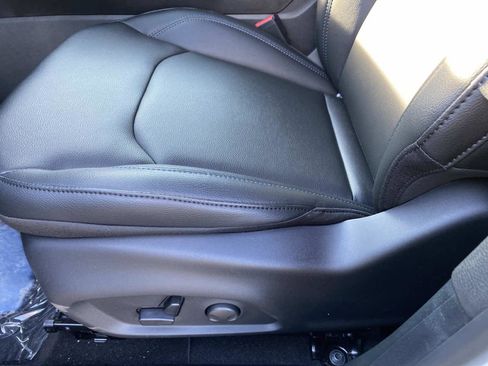 New 2026 Jeep Compass Limited image 9