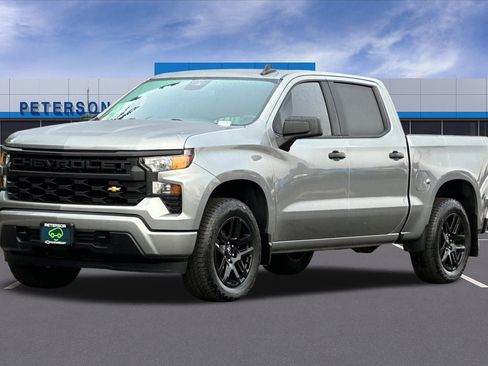 Used 2025 Chevrolet Silverado 1500 Custom image 8