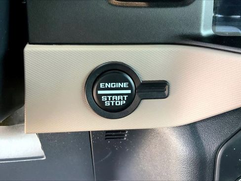 Used 2022 Ford Bronco Wildtrak AWD/4WD image 29
