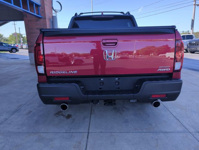Used 2022 Honda Ridgeline Sport image 7