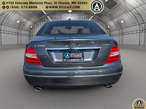 Used 2014 Mercedes-Benz C 300 4MATIC Sedan image 4