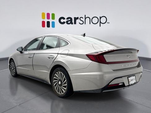 Used 2021 Hyundai Sonata SEL FWD image 3