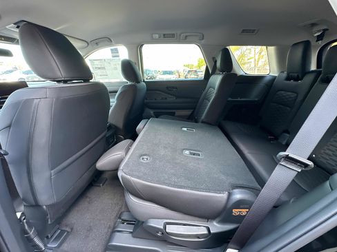 New 2026 Nissan Pathfinder SV AWD/4WD image 26