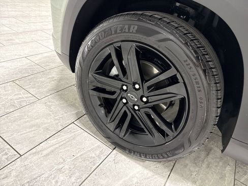 Used 2025 Chevrolet Trax ACTIV w/ Driver Confidence Package image 34