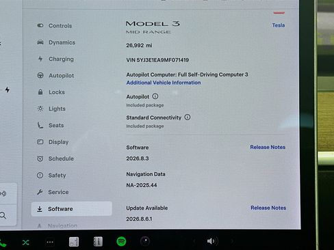 Used 2021 Tesla Model 3 Standard Range Plus RWD image 17