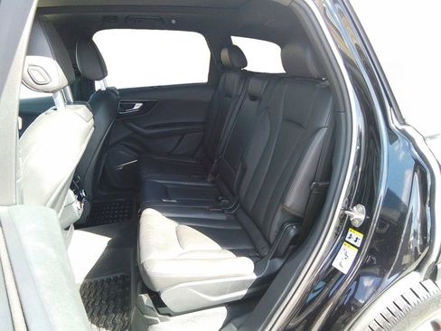 Used 2017 Audi Q7 3.0T Prestige w/ Prestige Package image 13