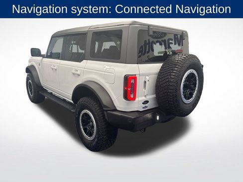 Used 2022 Ford Bronco Outer Banks w/ Sasquatch Package AWD/4WD image 3