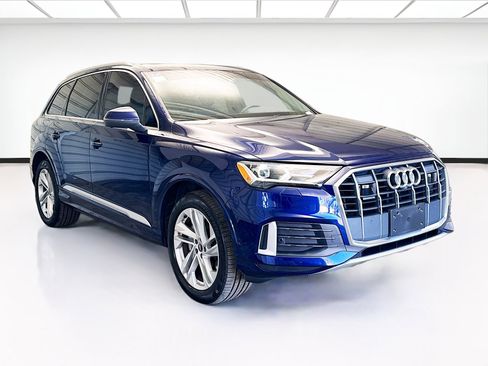 Used 2021 Audi Q7 2.0T Premium Plus w/ Executive Package image 3