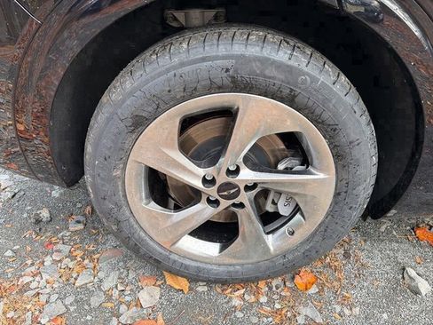 Used 2026 Genesis GV70 2.5T Advanced image 7