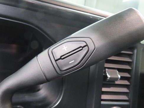 Used 2025 Ford F350 Platinum w/ FX4 Off-Road Package image 64