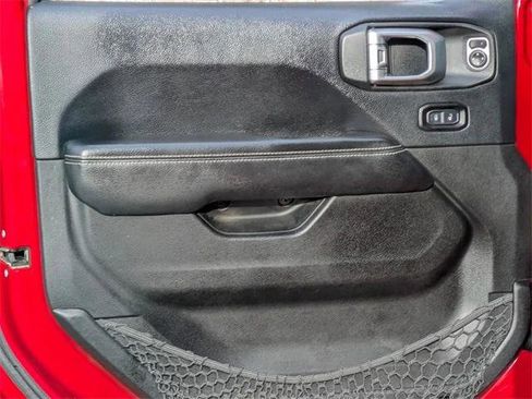 Certified 2018 Jeep Wrangler Unlimited Sahara w/ Dual Top Group image 10