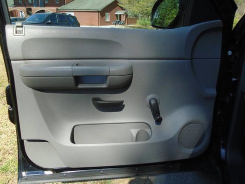 Used 2009 Chevrolet Silverado 1500 W/T image 15