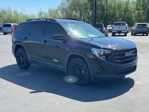 Used 2020 GMC Terrain SLE w/ Elevation Edition AWD/4WD image 9
