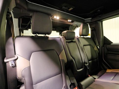 New 2025 Ford Bronco Outer Banks image 20