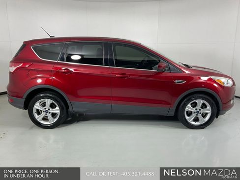 Used 2015 Ford Escape SE FWD image 5