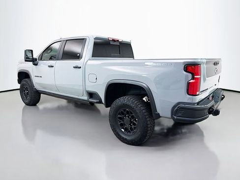 Used 2025 Chevrolet Silverado 2500 ZR2 w/ ZR2 Bison Edition image 6