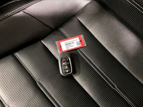 Used 2023 Honda CR-V EX-L image 31