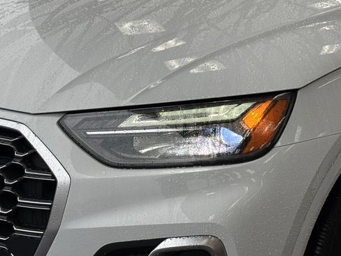 Used 2024 Audi SQ5 Premium Plus image 6