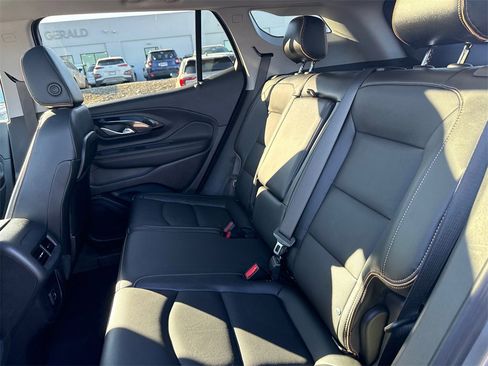 Certified 2023 GMC Terrain AT4 image 32