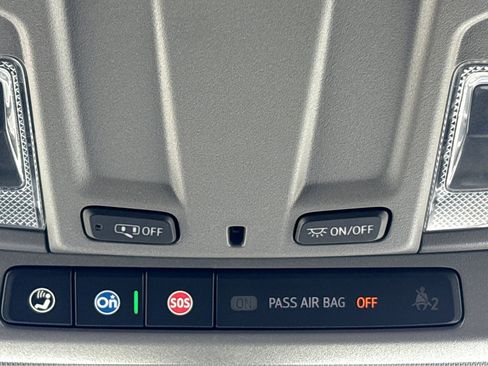 Used 2021 Chevrolet Silverado 1500 Custom Trail Boss w/ Midnight Edition image 27