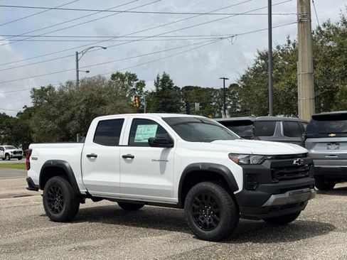 New 2026 Chevrolet Colorado Trail Boss AWD/4WD image 4