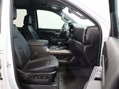 Certified 2023 Chevrolet Silverado 1500 LTZ AWD/4WD image 18