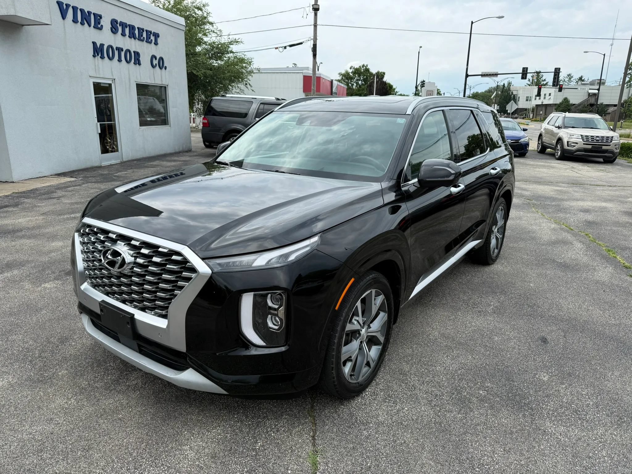 Used 2021 Hyundai Palisade Limited w/ Winter Package AWD/4WD image 8