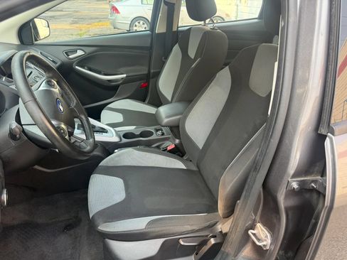 Used 2012 Ford Focus SE FWD image 13