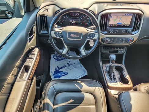 Certified 2022 GMC Canyon Denali w/ Denali Black Edition Package image 11