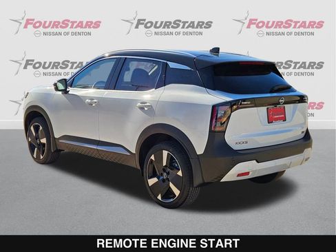 New 2026 Nissan Kicks SR w/ SR Premium Package FWD image 7