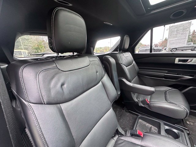 Used 2020 Ford Explorer ST w/ Premium Technology Package AWD/4WD image 9