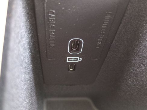 New 2026 Volvo XC60 B5 Ultra w/ Protection Package Premier image 18