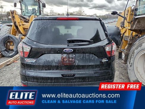 Used 2018 Ford Escape SEL w/ Ford Safe & Smart Package image 12