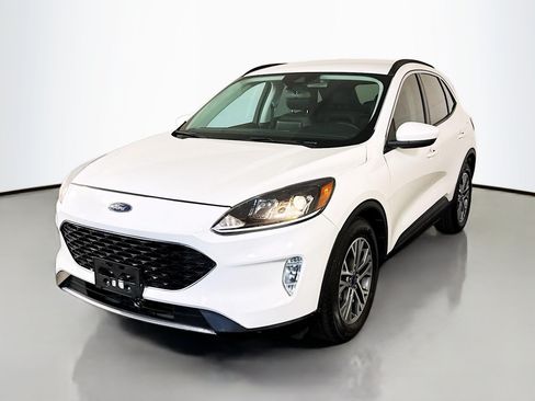 Used 2022 Ford Escape SEL FWD image 4
