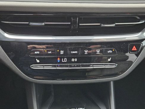 New 2026 Buick Envista Avenir FWD image 14