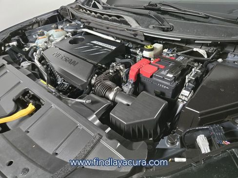 Used 2023 Nissan Rogue SV image 18