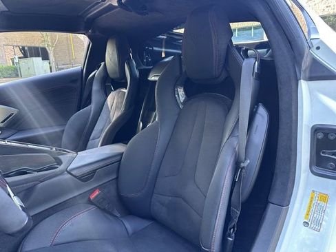 Used 2024 Chevrolet Corvette Z06 w/ Z07 Performance Package RWD image 20