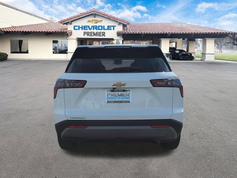 New 2026 Chevrolet Equinox LT w/ Safety and Technology Package image 7