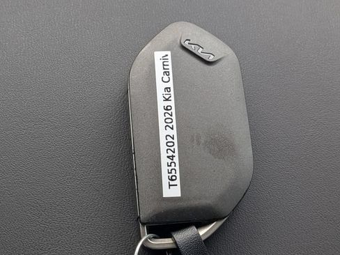 Certified 2026 Kia Carnival SX Prestige FWD image 29