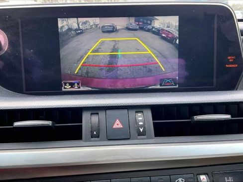 Used 2021 Lexus ES 250 w/ Premium Package image 21