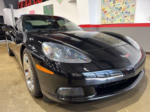 Used 2008 Chevrolet Corvette Coupe w/ Preferred Equipment Group RWD image 55