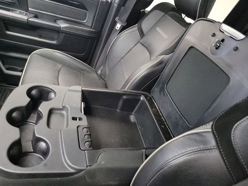 Used 2019 RAM 3500 Laramie image 29