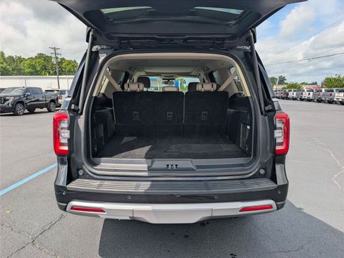 Used 2024 Ford Expedition Max Limited AWD/4WD image 37