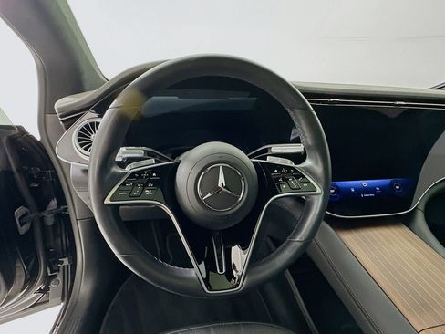 Certified 2022 Mercedes-Benz EQS 580 580 image 12