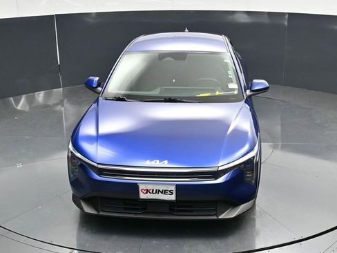 Used 2025 Kia K4 FWD image 44